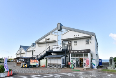 KmPvOtQOQiHSimj9Qz8z.jpg?w=940&h=940