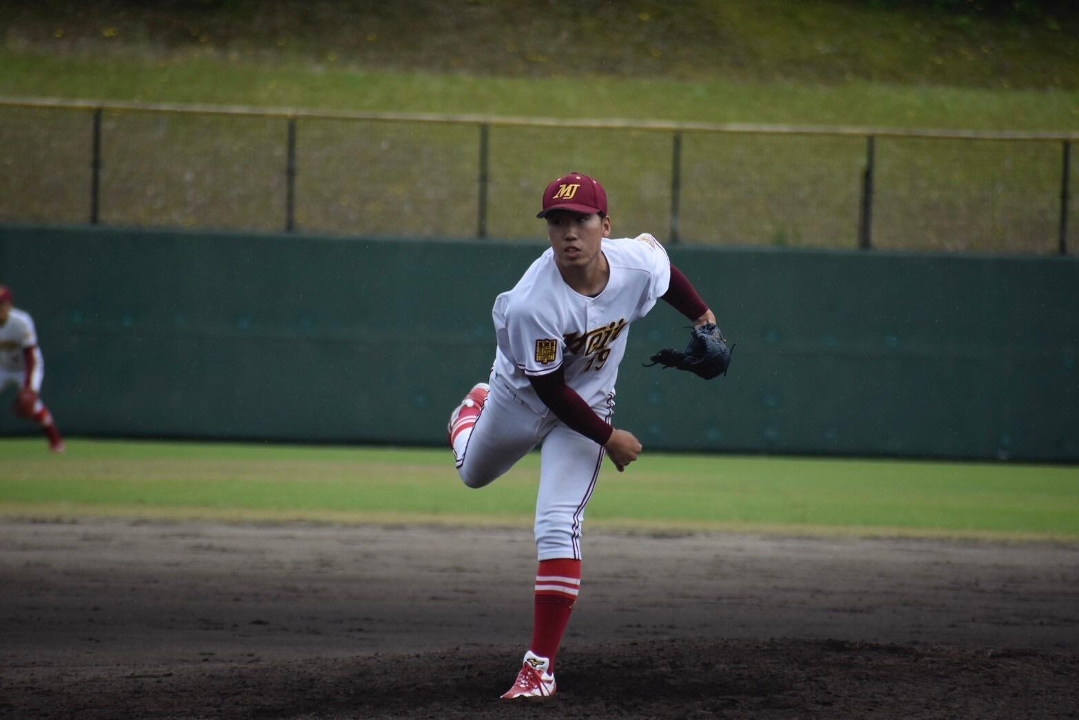 抑えで登場する天野投手