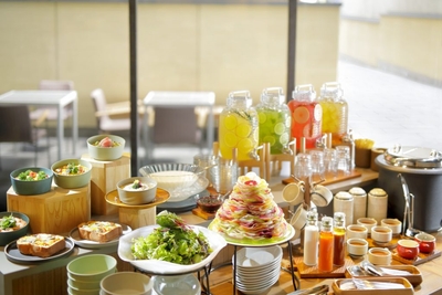 KnhxWxjUC0DGDCSQfeat.jpg?w=940&h=940