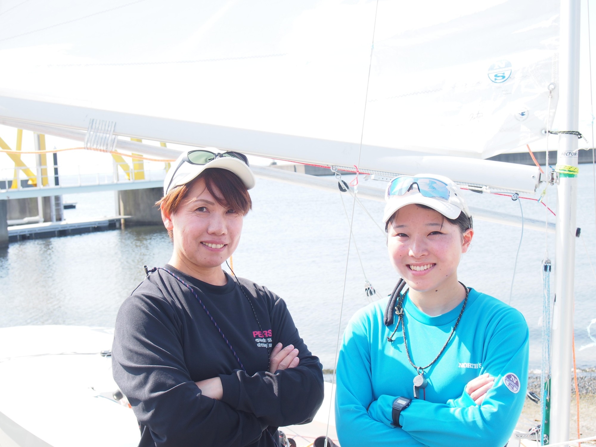 世界大会に挑む森コーチ(左)と奥村選手