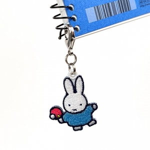 KqpOuOxM9emkACgs6wUY.jpg?w=940&h=940