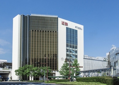 KrkHkP4dkhD1VKuUsJvz.jpg?w=940&h=940