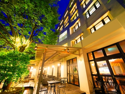 KuFeeZZvjPIIxMoyS5HZ.jpg?w=940&h=940