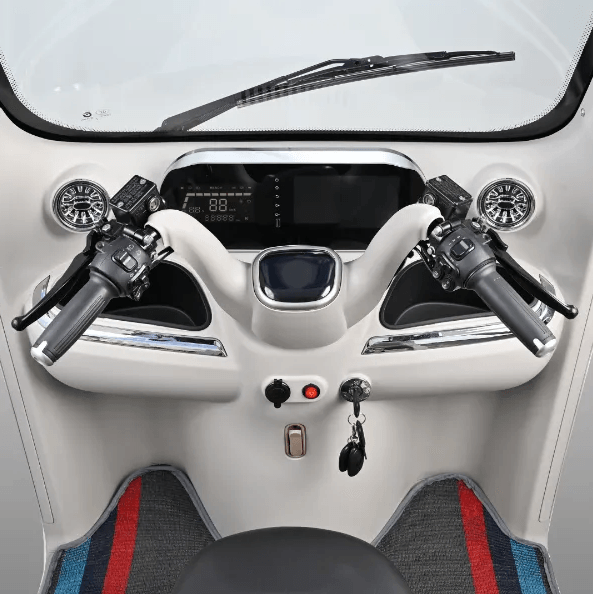 COCOシリーズ メーターパネル付近