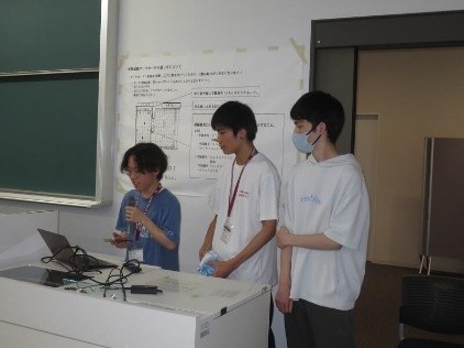 6月27日の報告会の様子