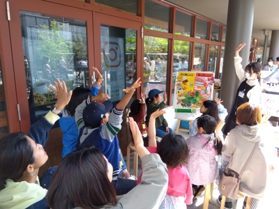 L1By5mUyxd564XkaMUMF.jpg?w=940&h=940