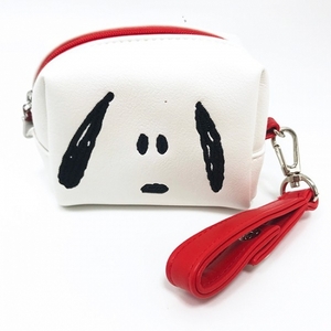 LBpWnCVZ2AEvPGRmrNqY.jpg?w=940&h=940