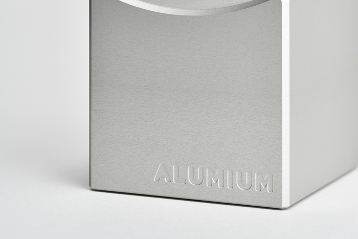 FOOT マットシルバー アップ画像