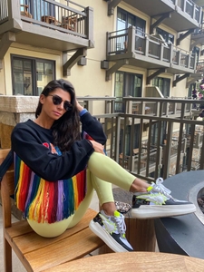 LILMz6eUtfbNfH49tSTA.jpg?w=940&h=940