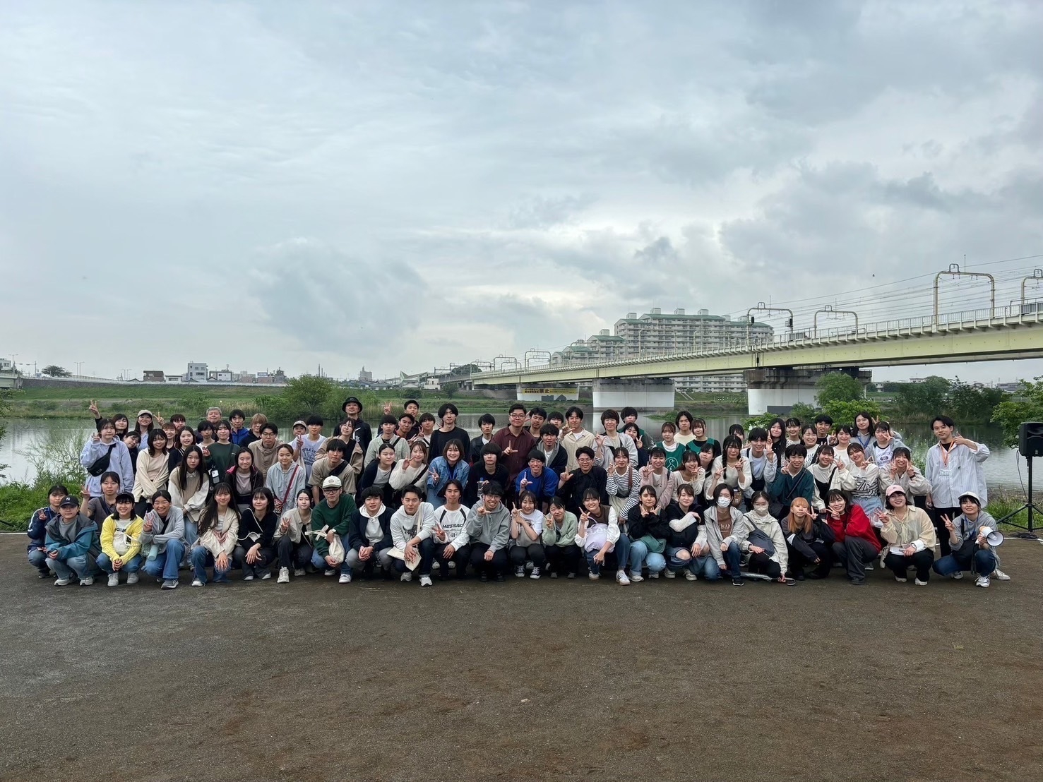 スタッフ150人