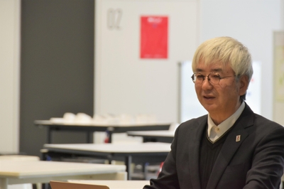 講演する加藤教授