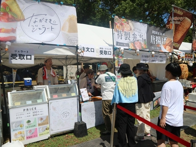 △ 昨年の出店時の様子。賑わう大衆割烹 樋口のブース
