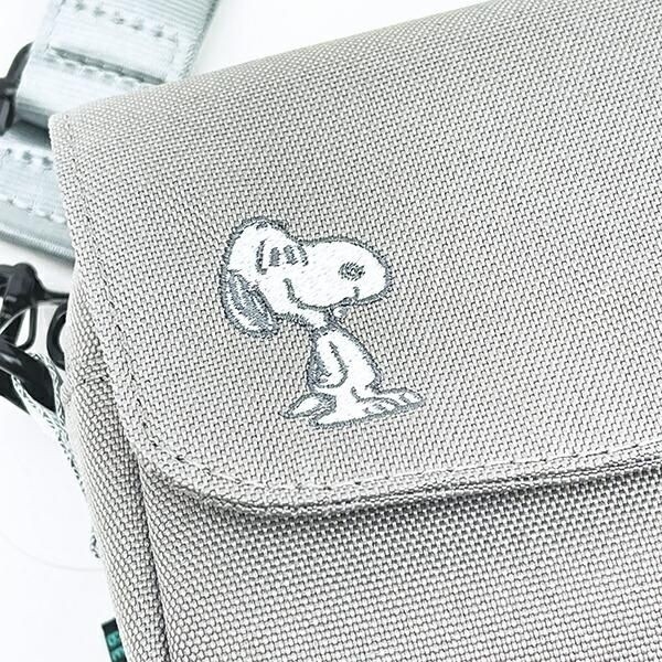 スヌーピーのショルダーバッグ