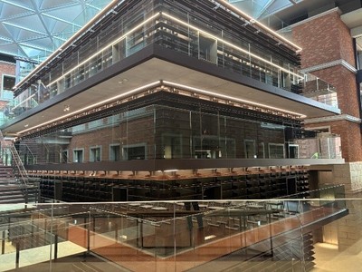 新図書館 内観