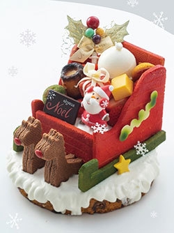 サンタと一緒に楽しもう！クリスマスケーキ LVuqmFDxTEKrt940zidF.jpg