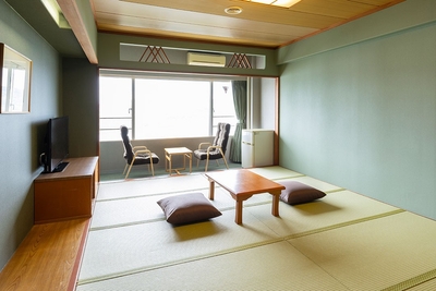 LYAozy17vbEG9W2FpFbL.jpg?w=940&h=940