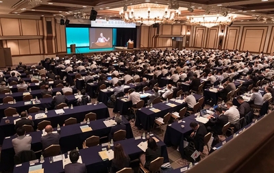 LYCMKrQB9BuH0tS4Zkst.jpg?w=940&h=940