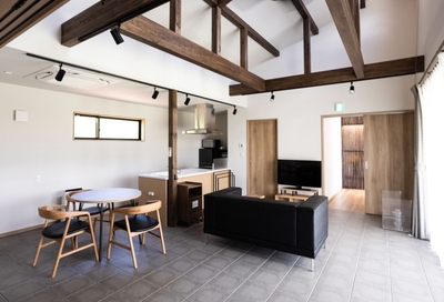 Ldo2HiL27XTKgoJCDxtt.jpg?w=940&h=940