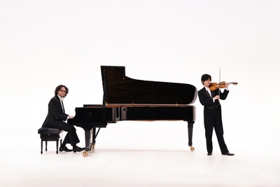 LhOIK3aGSqtsg5uUFTPD.jpg?w=940&h=940