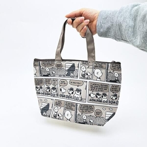 スヌーピーの保冷バッグ