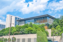 Lj5HOaSkE3JyFgT3QIua.jpg?w=940&h=940