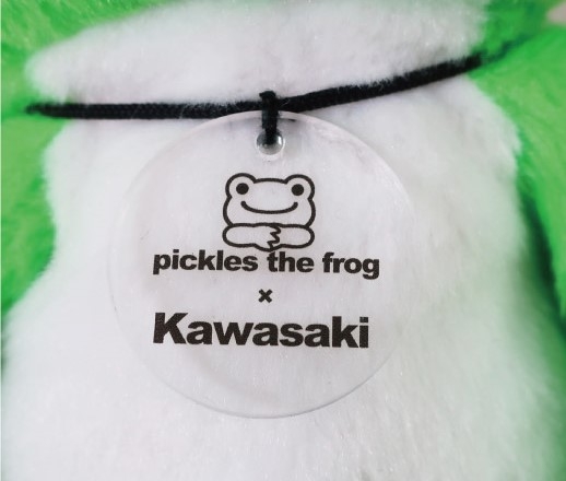 ペンダントにコラボロゴ