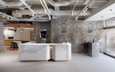 LmWgHiGkkxLYim4vbUAt.jpg?w=940&h=940