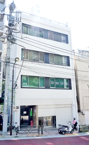 LoMNMldhVtRNOj2vNlj4.jpg?w=940&h=940