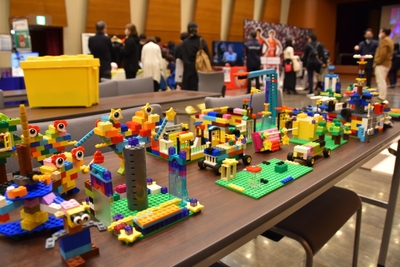 LuXD2tx3FN1KahJmKd3i.jpg?w=940&h=940