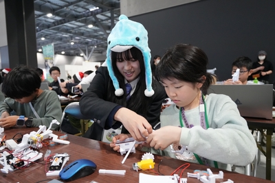 LuieZ51ILZg1CrekOSth.JPG?w=940&h=940