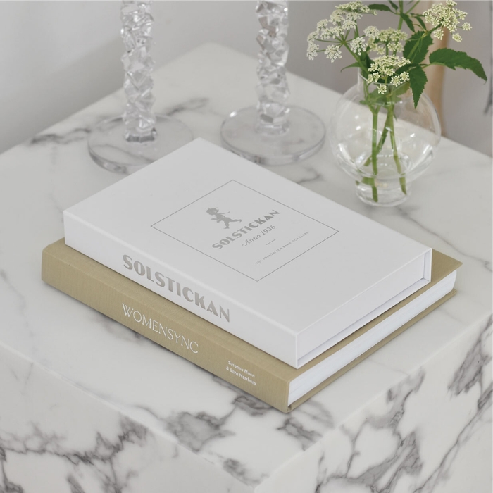 おしゃれな外箱ホワイト 2