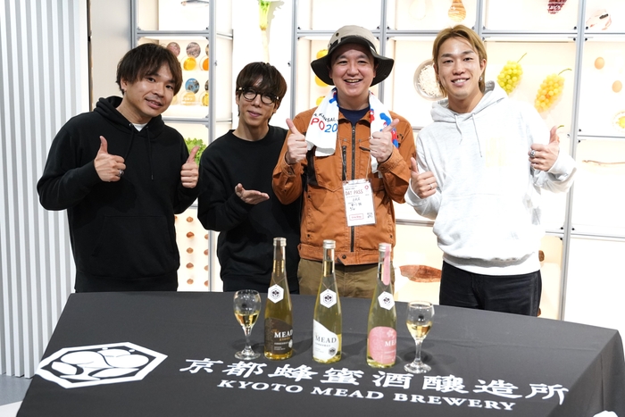 LOCAL CONNECTさんとハニーハンター市川拓三郎