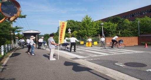 「自転車と通学の安全点検」 ~子どもたちの安全な通学を願って~