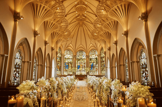 ▲水曜日、木曜日、金曜日10:00~限定大聖堂ツアー