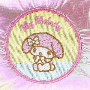 サンリオスクエアポーチ