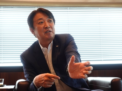 MG7CnMqYVVWj1y0OBNK5.jpg?w=940&h=940