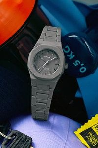 MGRDEhIV1V7BEntFRdmp.jpg?w=940&h=940