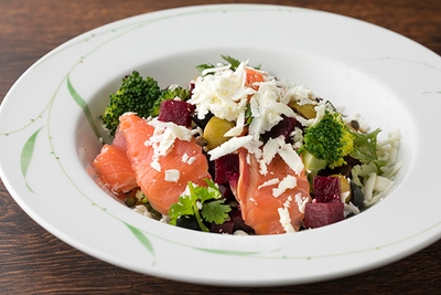 MQT6W21LEJvu3cfdMroQ.jpg?w=940&h=940