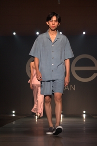 MbhjWSl6EI0P84A8SSB0.jpg?w=940&h=940