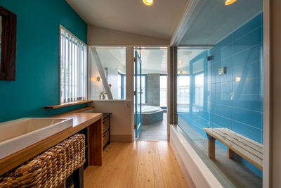 Mcd1xYYOsfkWhiNk7xDt.jpg?w=940&h=940