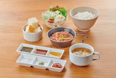 MeuyXeJiSGX3F8HnJQhr.jpg?w=940&h=940