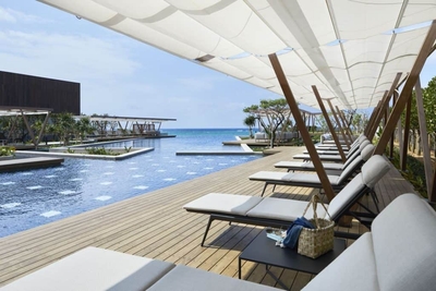 MgUY5qNC0xplz68NbdnR.jpg?w=940&h=940