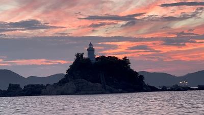 MhyiUxlJMFntvwhmkAeB.JPG?w=940&h=940