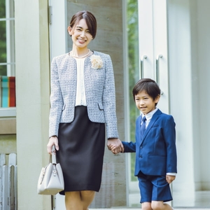 セレモニースーツ