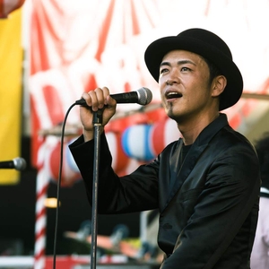 MkE5RdnPeqnPNAvxx4a5.jpg?w=940&h=940