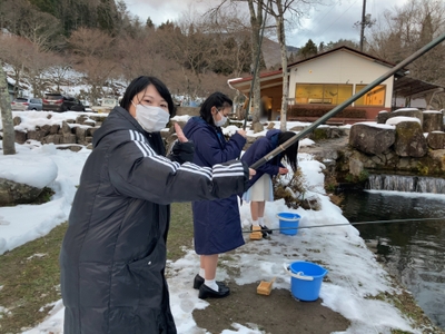 MkQqYZt8rBhCg8rDBsdD.jpg?w=940&h=940