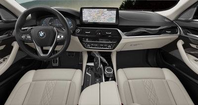 MkVdB09IAoa0jFcUqXfa.jpg?w=940&h=940