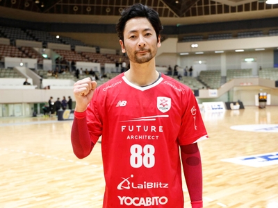 MllPZTCZEM2RgmUHMaIf.jpg?w=940&h=940