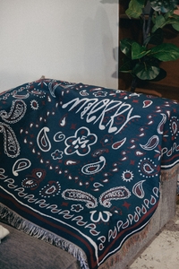 MnKWb8dozOwZObb5D72R.jpg?w=940&h=940