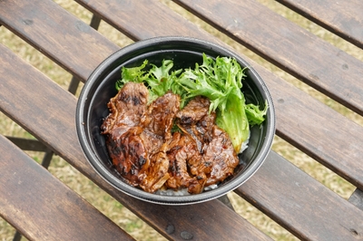 Mo4Zw2zw5s1rwPZLJk83.jpg?w=940&h=940